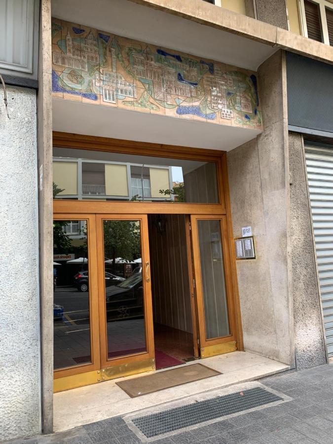 Bella Roma - Ee Hotel Екстериор снимка